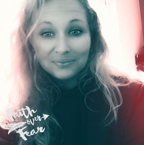 Meet your Posher, Myranda